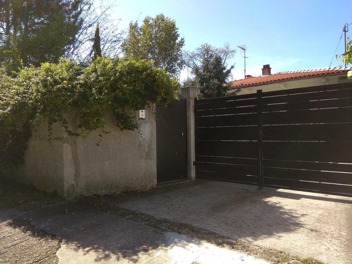 Maison Marysa Merignac  Luaran gambar